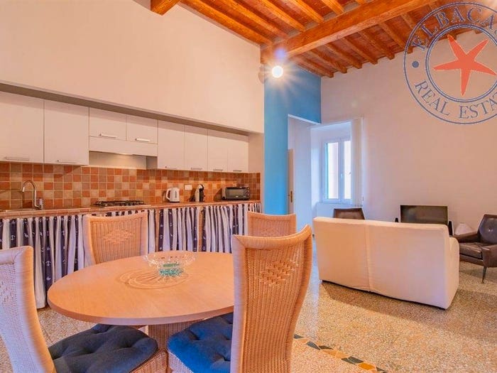 Appartamento trilocale in vendita in Porto Azzurro