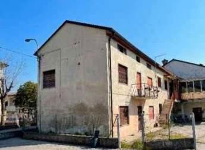 Appartamento con 5 locali in vendita in via Oltre Agno di sotto, Centro, Trissino