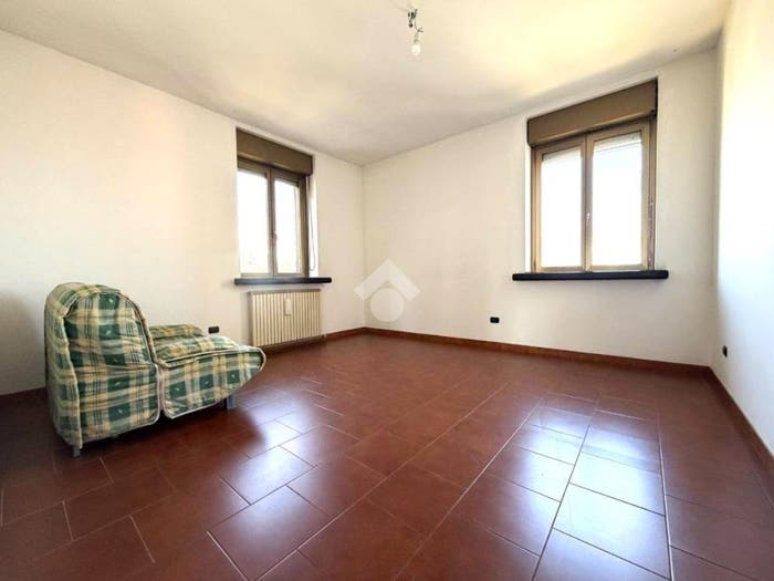 Appartamento trilocale in vendita in Via XXV Aprile, Costa Sant'abramo, Castelverde