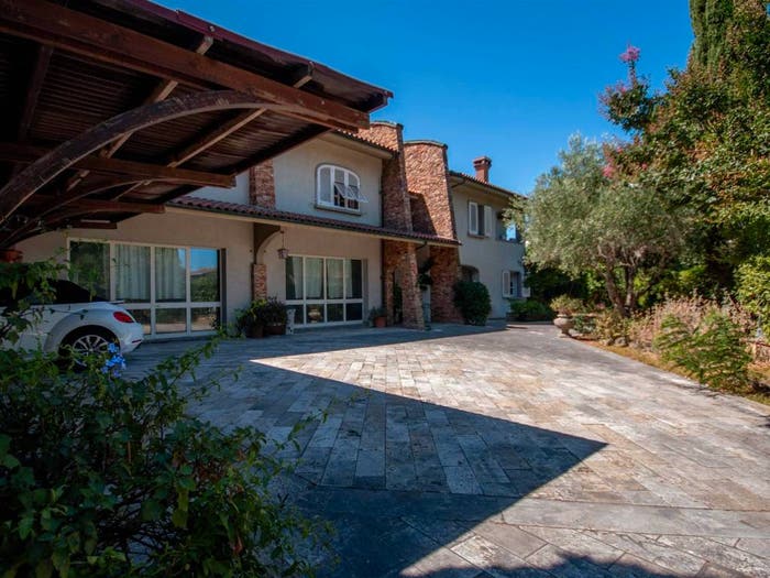 Casa con 6 locali in vendita in Via Vicinale dei Campi Lunghi, Bibbona