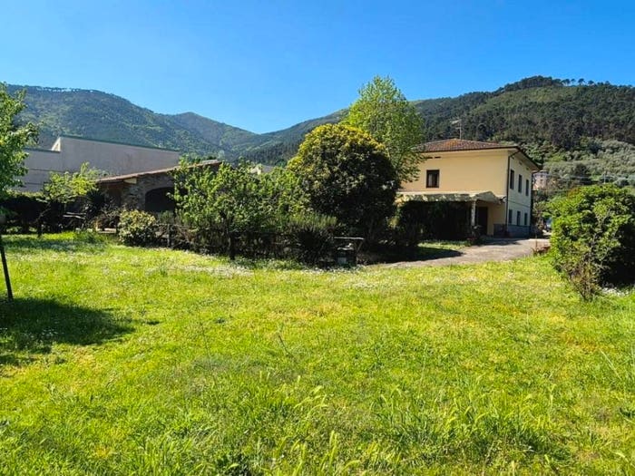 Casa con 5 locali in vendita in Via del Pergolone, Pieve di Compito Sant'Andrea di Compito, Capannori