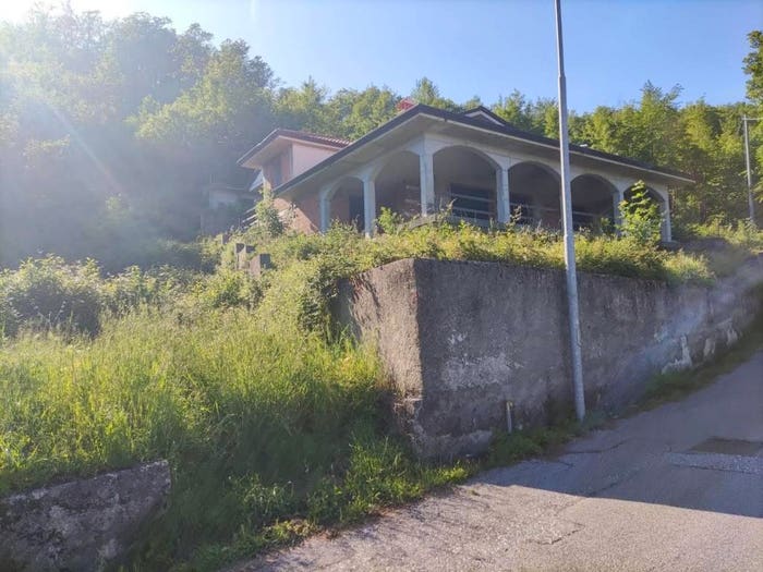Casa con 5 locali in vendita in Fontia Fossola Fossone, Carrara