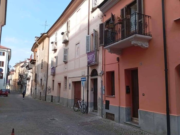 Appartamento bilocale in vendita in Via Busca, Centro Storico, Cuneo