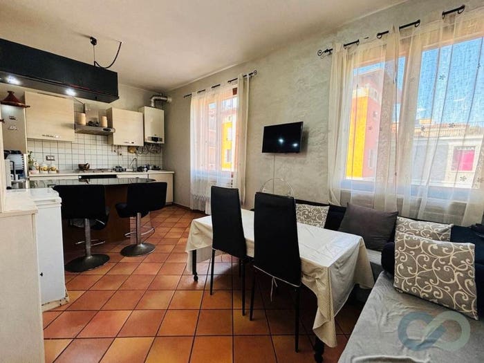 Appartamento trilocale in vendita in Via Giuseppe Garibaldi, Rezzato
