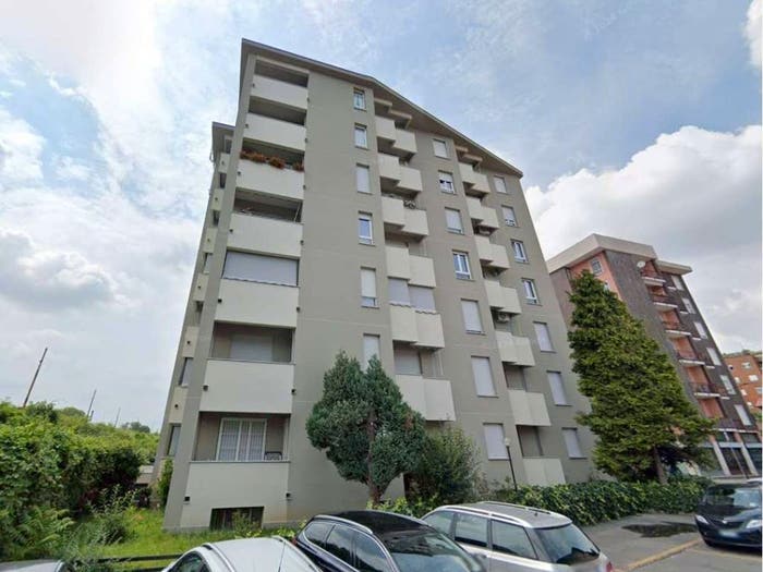 Appartamento trilocale in vendita in Via Filippo Reina, Saronno