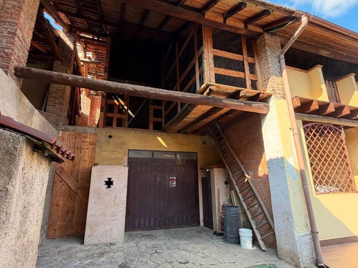 Casa bilocale in vendita in Piazzetta Gaetano Annoni, Verderio Inferiore, Verderio