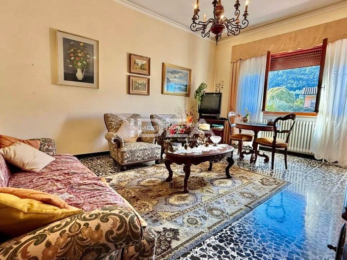 Casa con 6 locali in vendita in Via dei Sodini, Massa Macinaia San Leonardo, Capannori