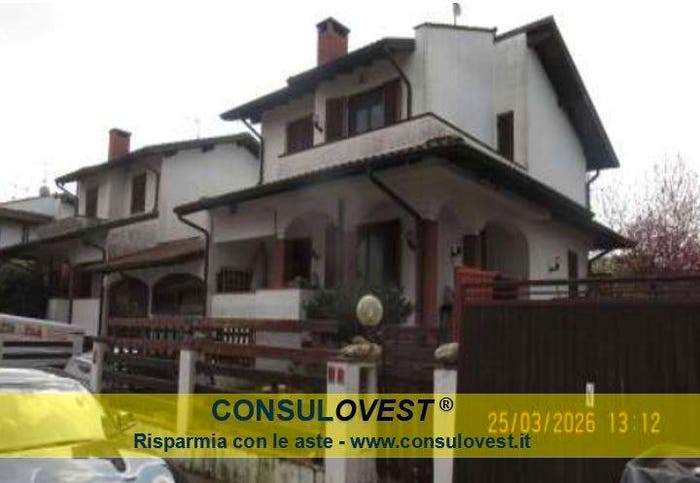 Casa con 6 locali in vendita in Via Giuseppe Verdi, San Vito, Gaggiano