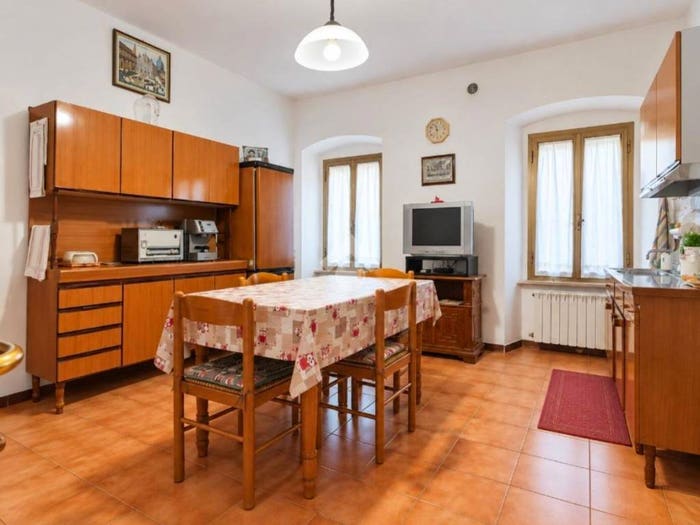 Casa con 5 locali in vendita in Via Fulgenzo Petrelli, Centro, Sigillo