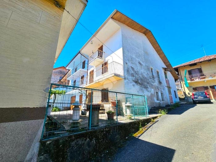 Casa quadrilocale in vendita in Via risorgimento, Vallo Torinese