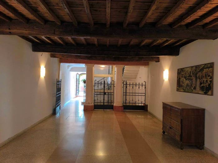 Appartamento con 6 locali in vendita in Centro Storico, Ferrara