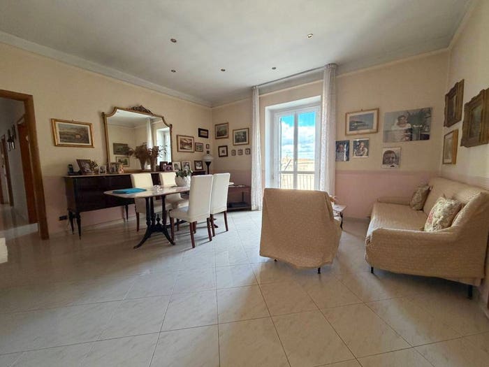 Appartamento quadrilocale in vendita in Via Michele Torraca, Centro, Matera