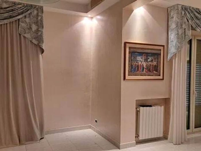 Appartamento con 5 locali in vendita in Viale Mario Milazzo, Centro, Caltagirone
