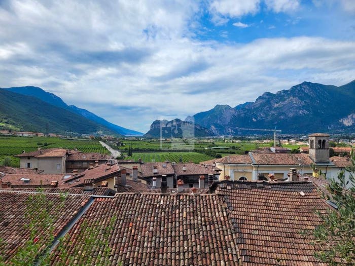 Appartamento trilocale in vendita in Via Verde, Centro, Arco
