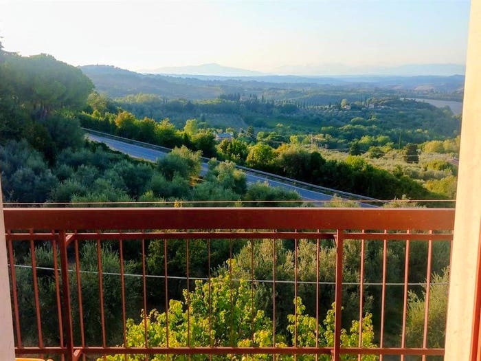 Appartamento con 6 locali in vendita in Centro, Gambassi Terme