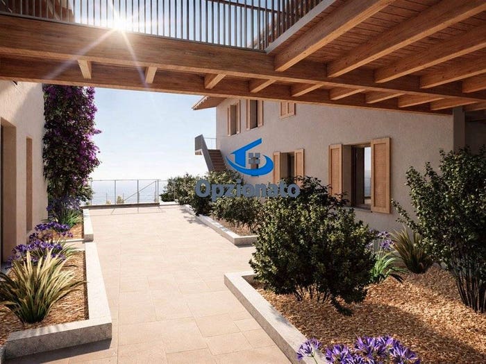 Appartamento trilocale in vendita in Gardoncino, Manerba del Garda