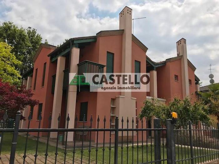 Casa con 6 locali in vendita in Via Roma, Noventa, Noventa Padovana