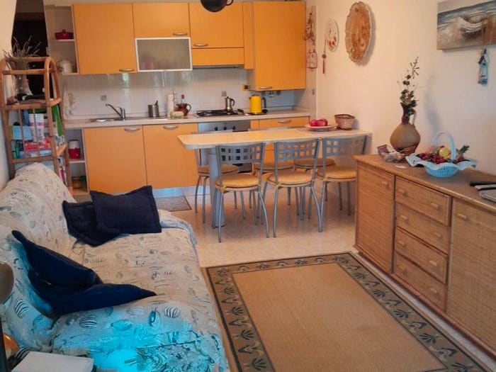 Appartamento bilocale in vendita in Via dei Navigatori, Centro, Finale Ligure