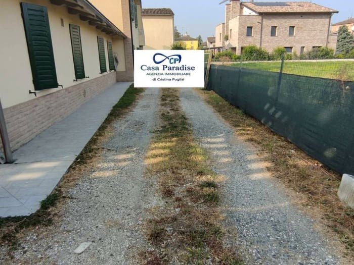 Casa con 6 locali in vendita in Argine Sinistro del Parma, Centro, Colorno