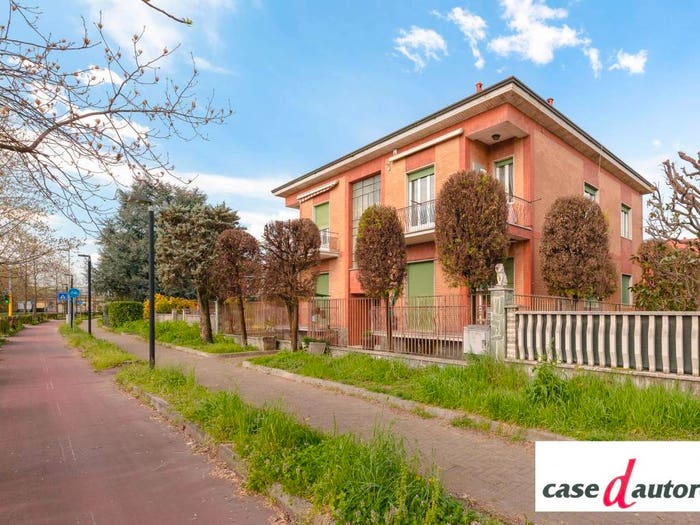Appartamento trilocale in vendita in Viale della Repubblica, Centro, Muggiò