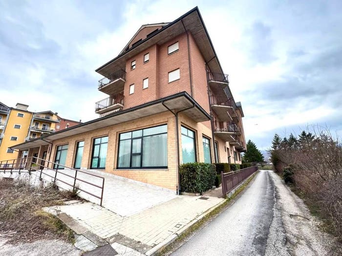 Appartamento con 5 locali in vendita in SS, Santa Barbara San Sisto, L'Aquila