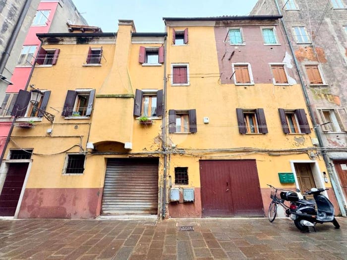 Appartamento quadrilocale in vendita in Calle Piva, Centro Storico, Chioggia