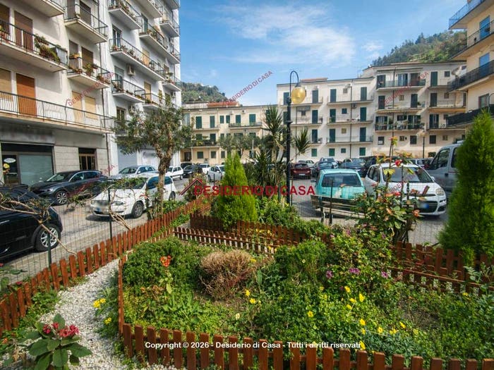 Appartamento trilocale in vendita in Via del Piave, Centro, Capo d'Orlando