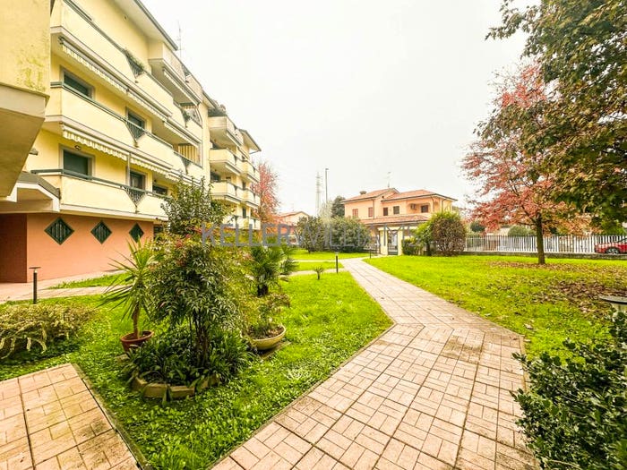Appartamento bilocale in vendita in Via Achille Grandi, Abbiategrasso