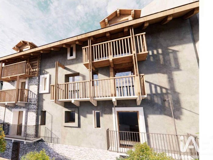 Appartamento trilocale in vendita in Via DES AMBROIS, Centro, Oulx