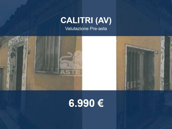 Casa trilocale in vendita in Via Michele Nicolais, Centro, Calitri