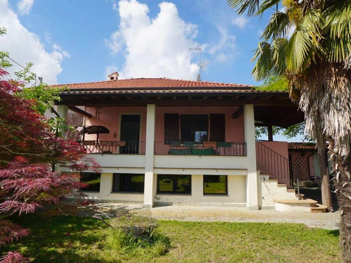 Casa trilocale in vendita in Via San Martino, Cassolnovo