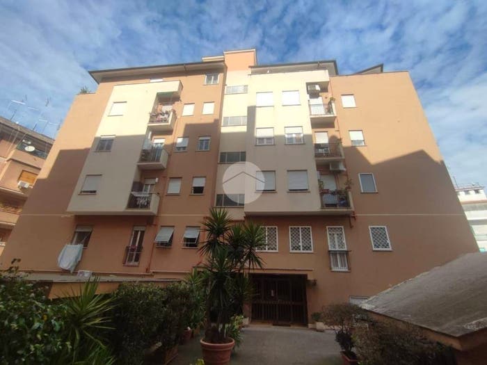 Appartamento quadrilocale in vendita in Via Vincenzo Statella, Villa Bonelli, Roma