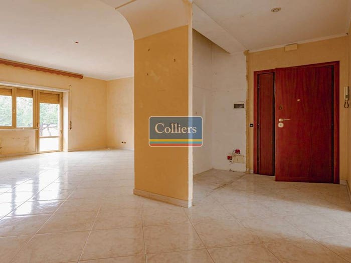 Appartamento quadrilocale in vendita in Via Frisa, Castelverde, Roma