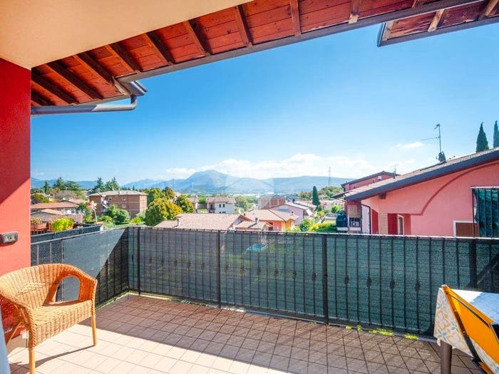 Appartamento trilocale in vendita in Stradella del Sopo, Cavajon Veronese, Cavaion Veronese