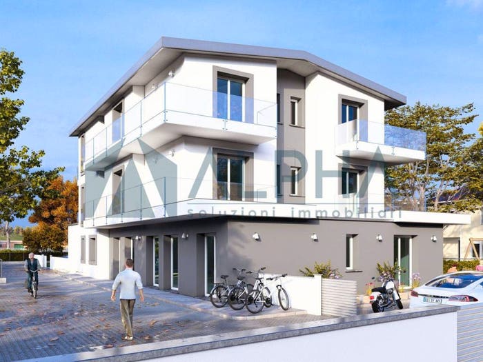 Appartamento trilocale in vendita in Viale Europa Unita, Pinarella, Cervia