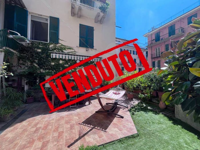 Appartamento con 5 locali in vendita in Via Almeria, Principe, Genova