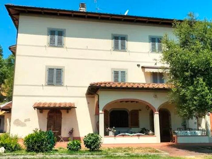 Casa con 6 locali in vendita in Via Chiantigiana No Number, Pestello Ginestra, Montevarchi