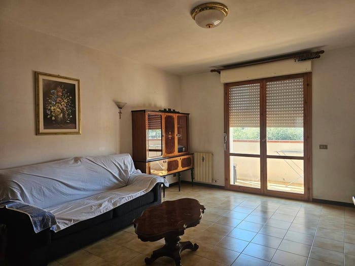 Appartamento con 5 locali in vendita in Via Australia, Cittadella Ospedale, Grosseto