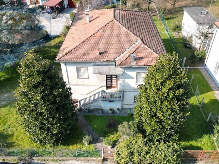Casa con 5 locali in vendita in Via Provinciale Circonvallazione, Centro, Molinella