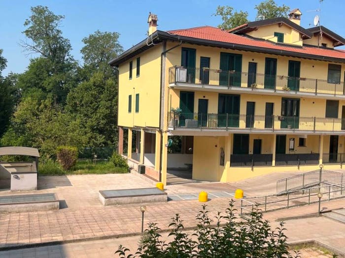 Appartamento trilocale in vendita in Via Rimembranze, Centro, Landriano