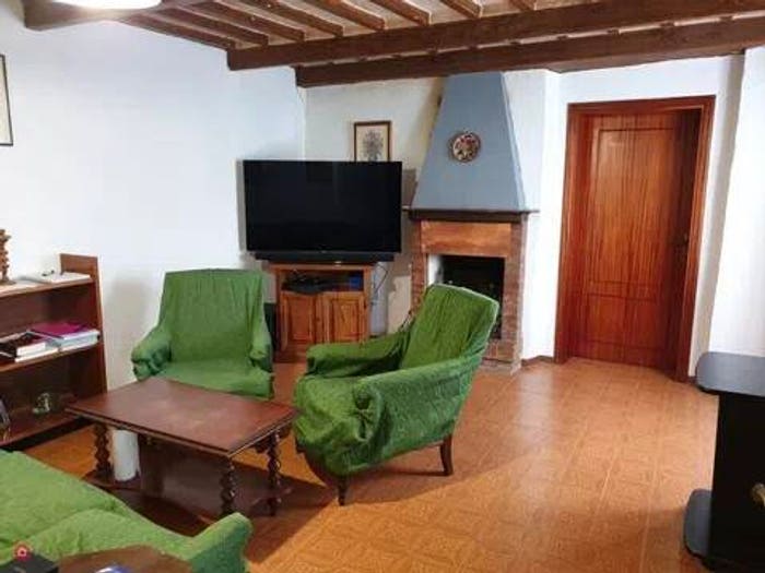 Appartamento con 5 locali in vendita in Via Lido Santini No Number, Centro, Chiusdino