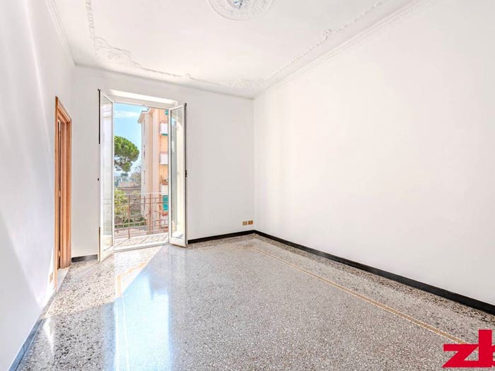 Appartamento con 6 locali in vendita in Via Cesare Battisti, Albaro, Genova