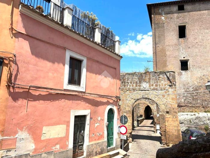 Appartamento bilocale in vendita in Via Borgo Umberto I, Faleria