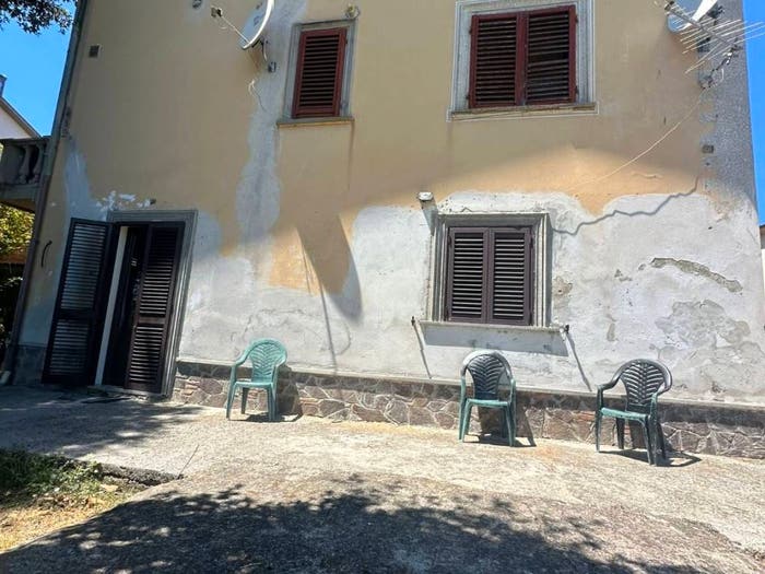 Casa quadrilocale in vendita in Via Francesca Nord, Stabbia, Cerreto Guidi
