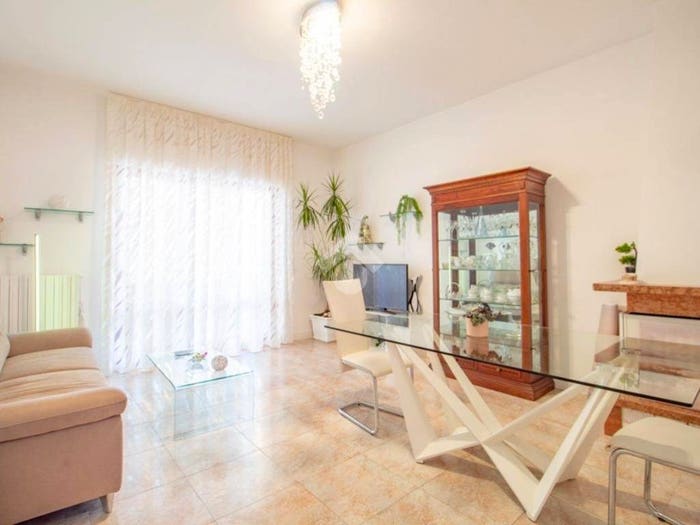 Appartamento quadrilocale in vendita in Via del Terminillo, Rieti