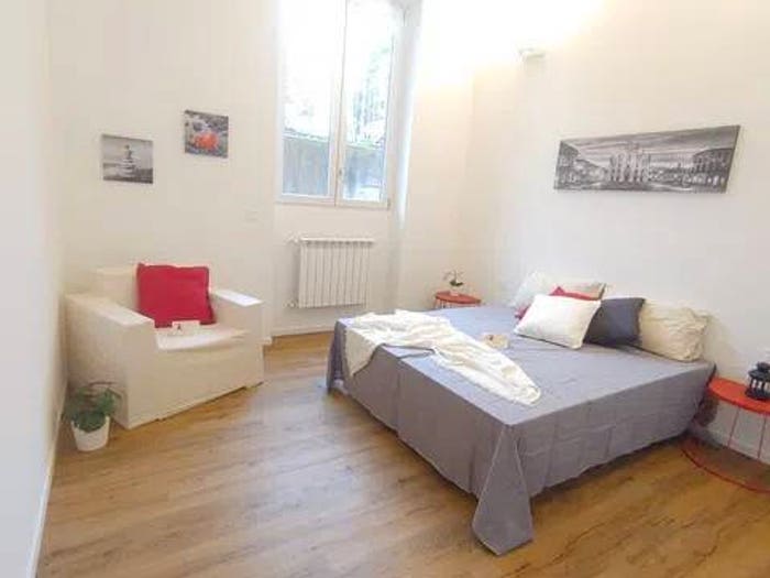 Appartamento quadrilocale in vendita in Via Giacomo Tosi, Viale Libertà, Monza