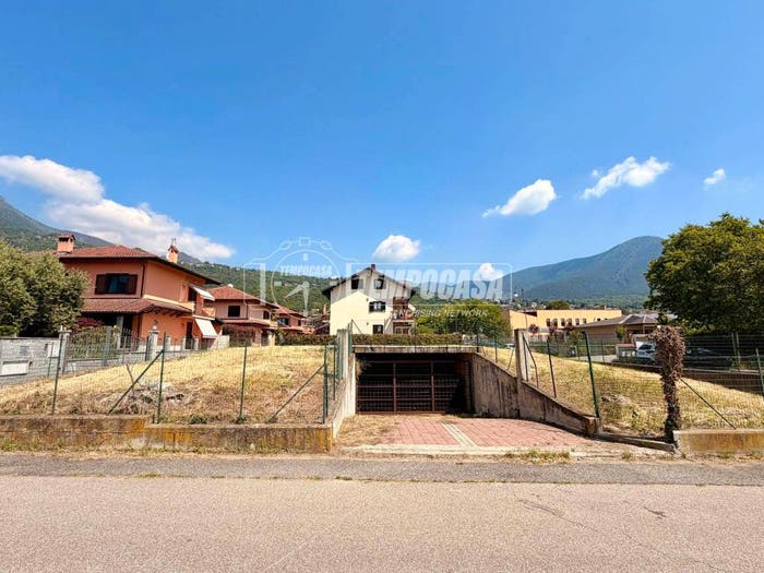 Casa con 6 locali in vendita in Via Don Oreste Caramello terreno, Villar Dora