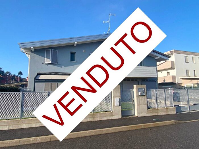 Appartamento bilocale in vendita in Via G Pettinari, Centro, Casalpusterlengo