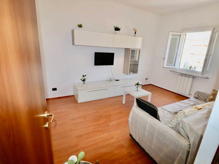 Appartamento quadrilocale in vendita in Via Walter Fillak, Sampierdarena, Genova