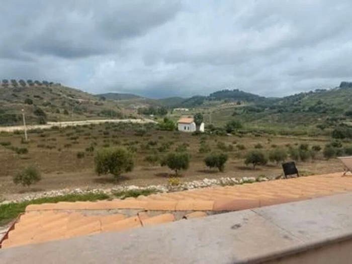 Casa con 6 locali in vendita in Strada Per Bovo Marina Snc No Number, Montallegro